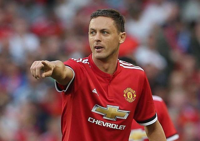 上屡屡亮相 上屡屡亮相