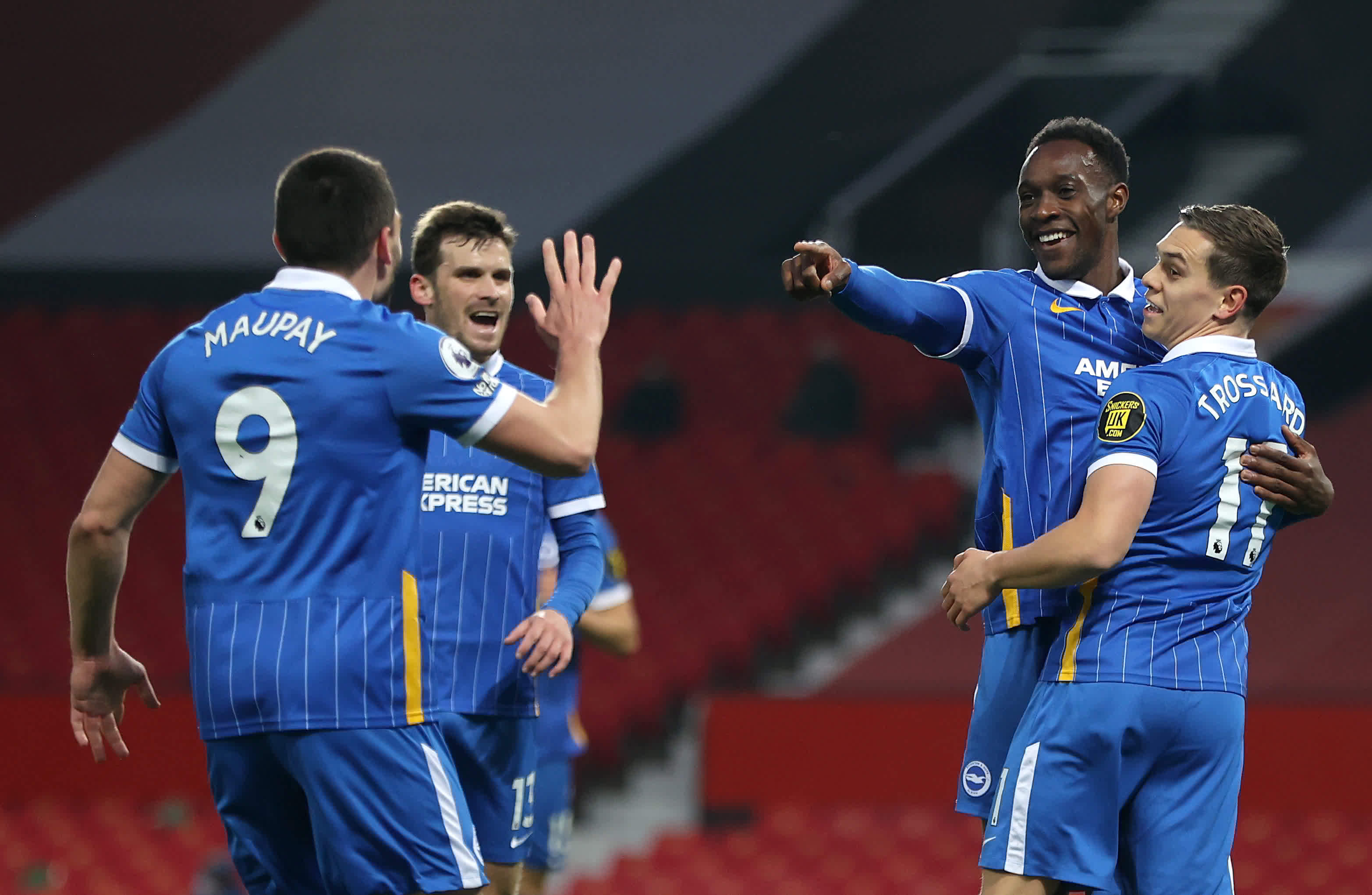 洲的足球圈 洲的足球圈